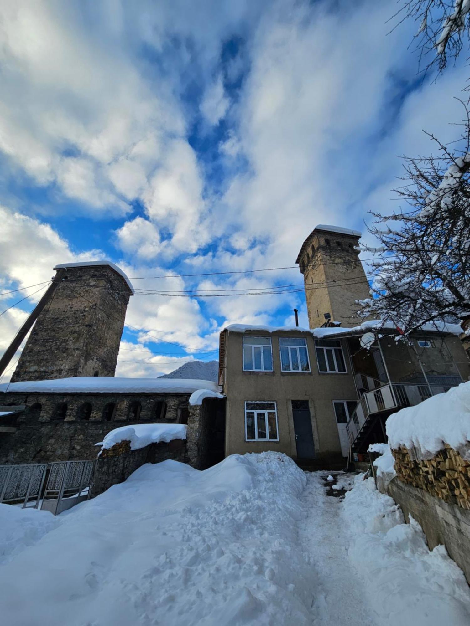 Guest House Ketevan Niguriani Mestia Kültér fotó
